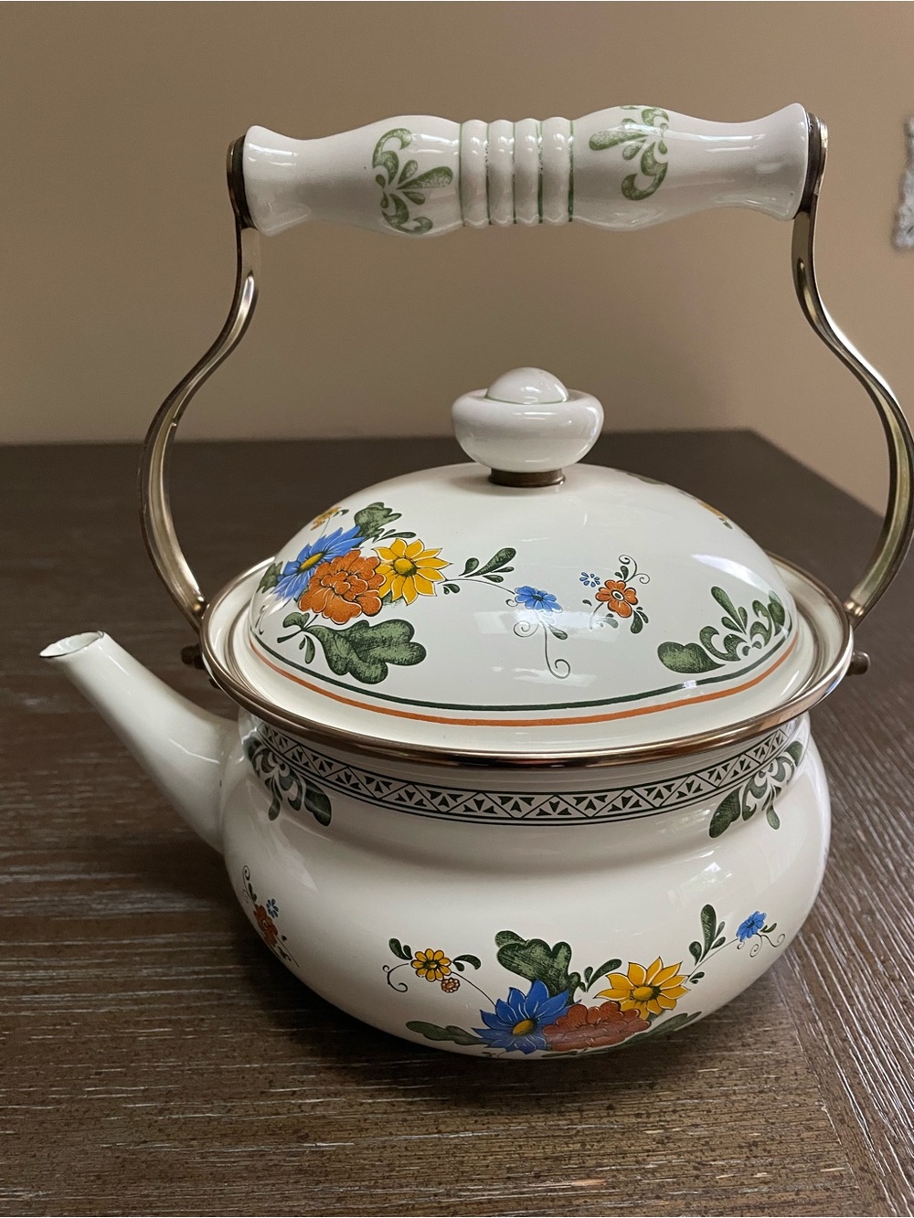 🫖🌸VINTAGE🌸🫖 Tea Kettle! 🫖🌸 - Picture 1 of 11